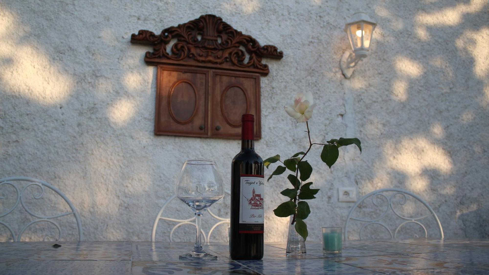 "Per Mik" Cottage In Vineyard Shkodër Buitenkant foto